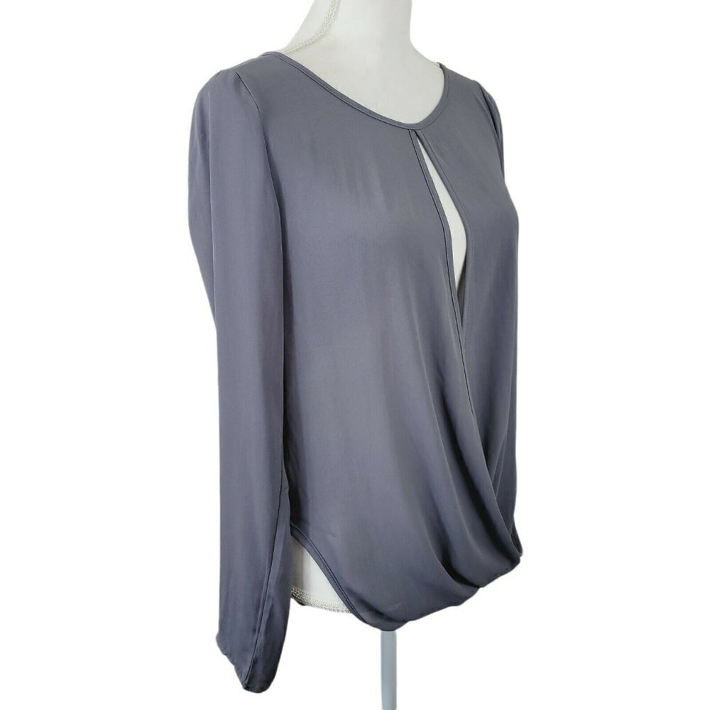 Style Tree Sz Sm Women's Drapey Blouse Gray Vintage Y2K Business Casual EUC - Picture 3 of 11